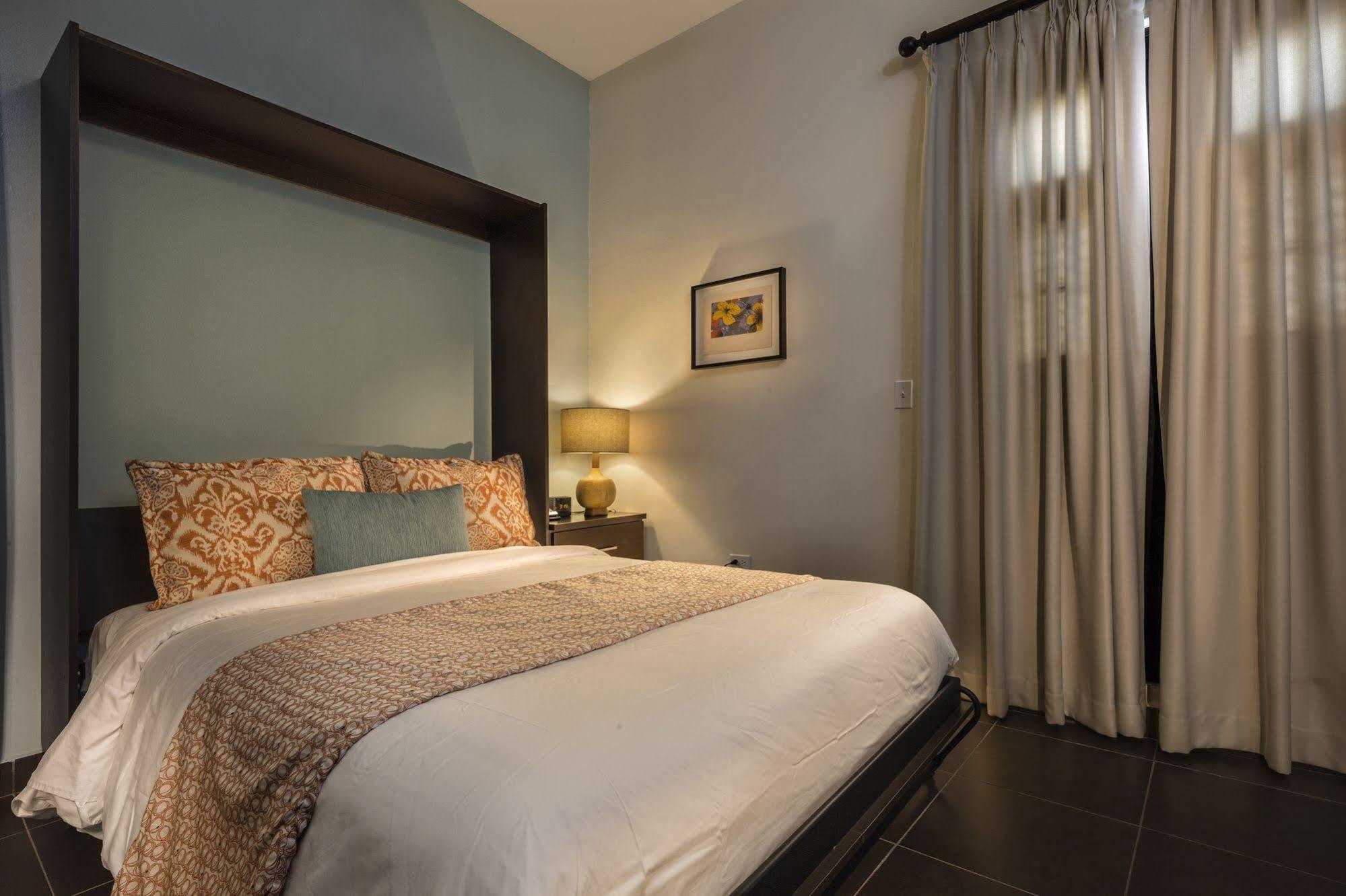Decanter Hotel San Juan Buitenkant foto